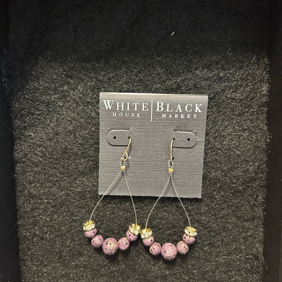 WHBM Dangle Earrings - Picture 6 of 7